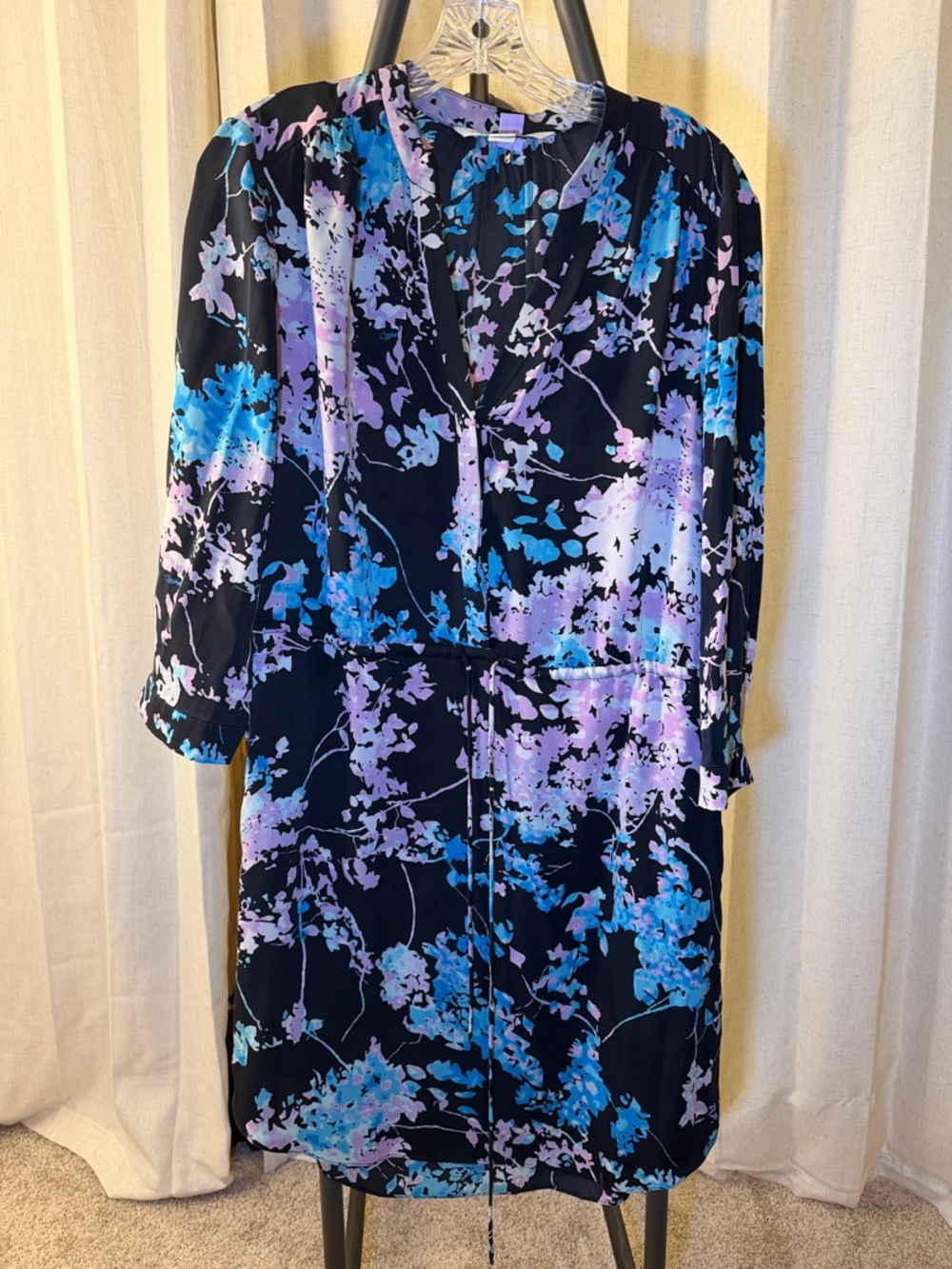 EUC silk Diane Von Furstenberg Black Dress with Purple, Blue & Pink Floral Print